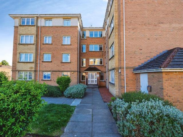 Flat for sale in Boghall, Bathgate