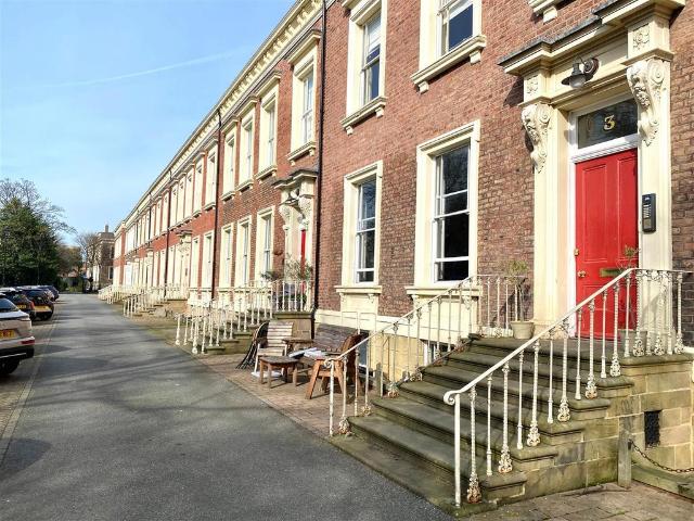 Flat for sale in Ashbrooke, Isle Of Man