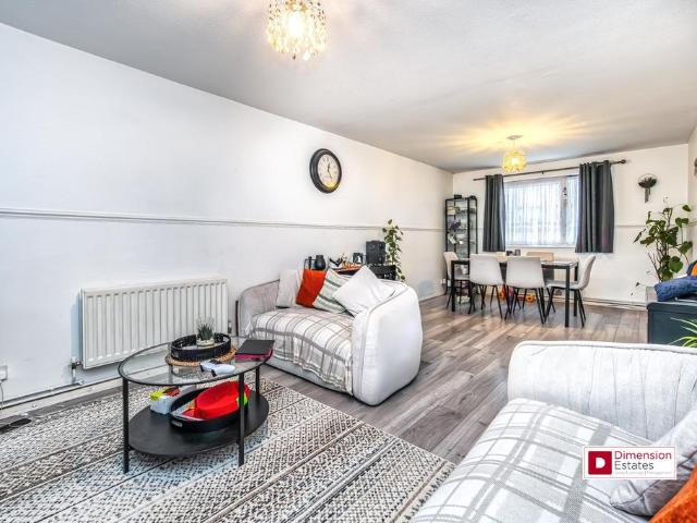 Flat for sale in Greater London