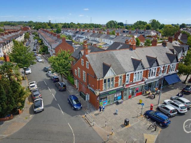 Flat for sale in Penylan, Falcon Lodge