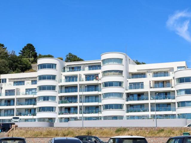 Flat for sale in St Helier, Greater London
