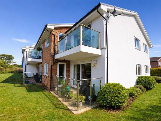 Flat for sale in Old Milton, Ashurst Bridge