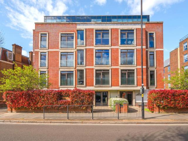Flat for sale in Muswell Hill, Isle Of Man