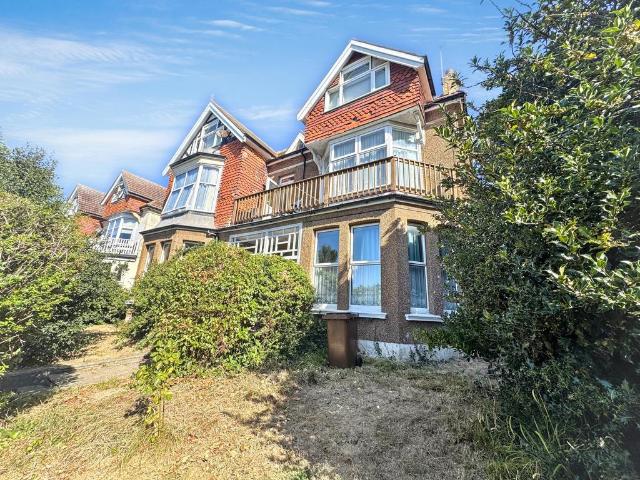 Flat for sale in Old Town, Heathlands