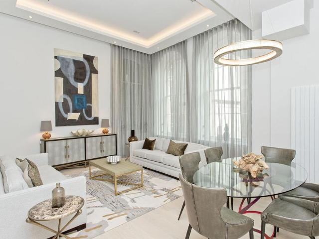 Flat for sale in Haymarket, Scotland
