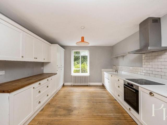Flat for sale in Brunswick