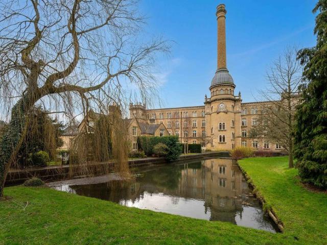 Flat for sale in Chipping Norton, Black Bourton