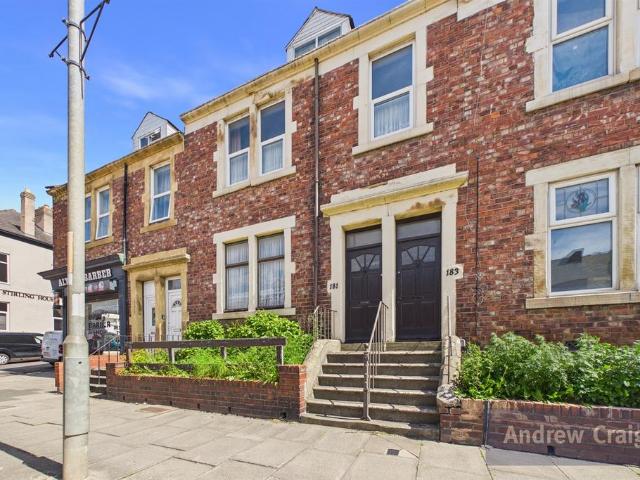 Flat for sale in Bensham, Tyne And Wear