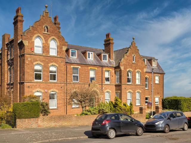 Flat for sale in Upton, Thanet