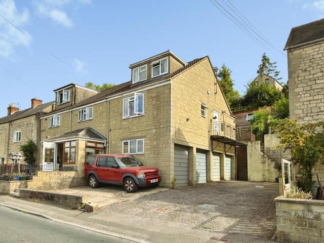 Flat for sale in Stroud, School House