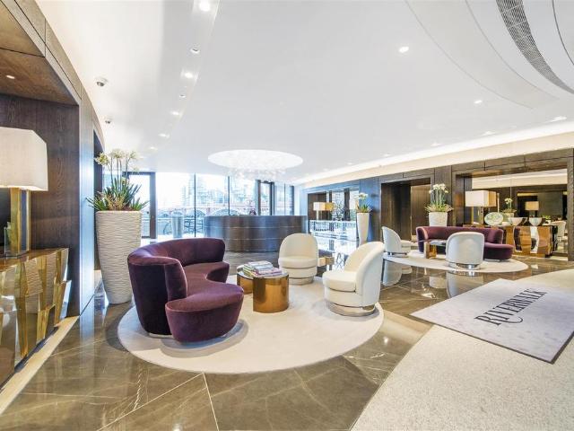 Flat for sale in Westminster, Greater London