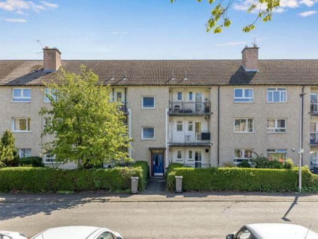 Flat for sale in East Pilton, Scotland