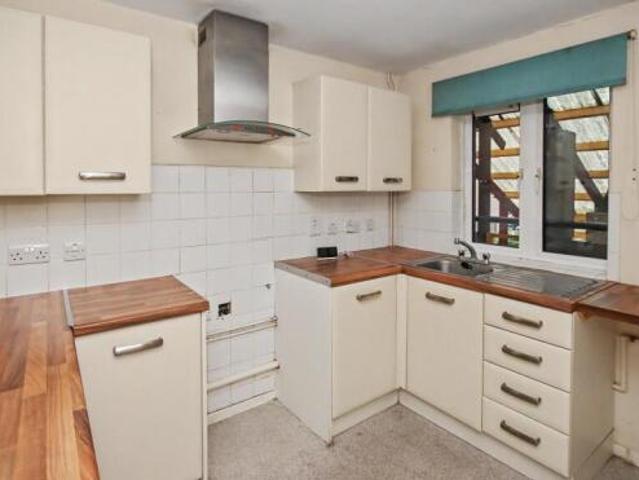 Flat for sale in Petersfield, Cambridge