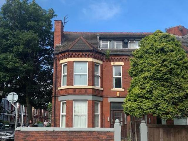 House for sale in Calderstones