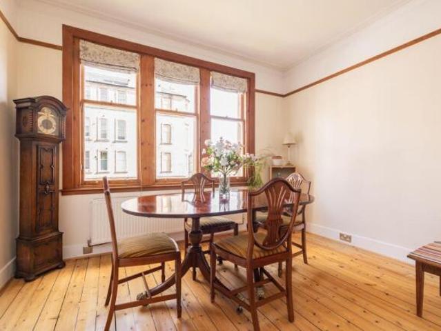 Flat for sale in Comely Bank, City of Edinburgh