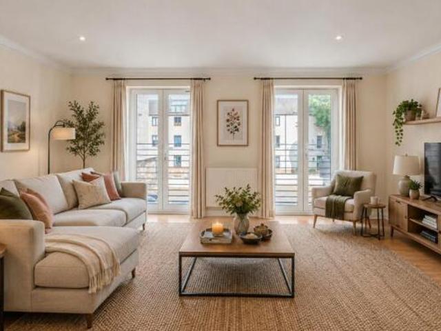 Flat for sale in Canongate, City of Edinburgh
