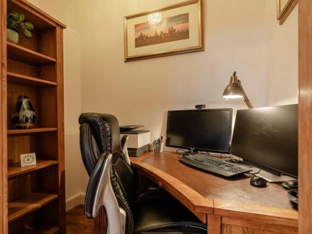 Flat for sale in Merchiston, Scotland