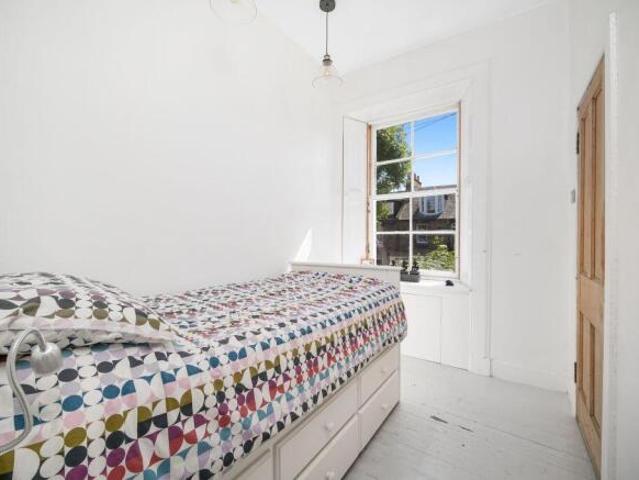 Flat for sale in Old Town, Scotland