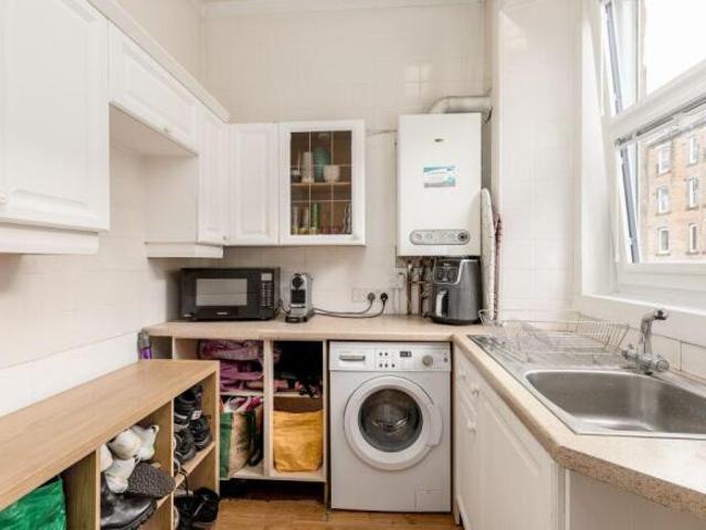 Flat for sale in Shandon, Merchiston