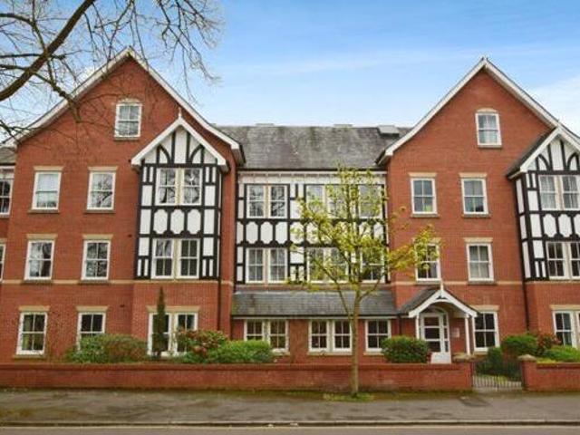House for sale in Trafford Park, Greater Manchester