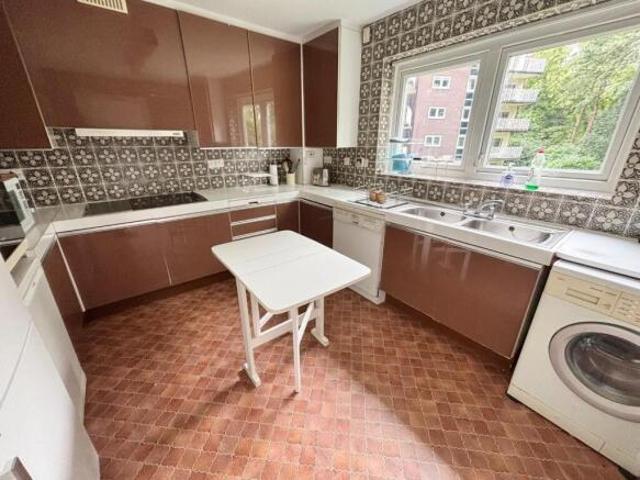 Flat for sale in Georgia, Greater Manchester