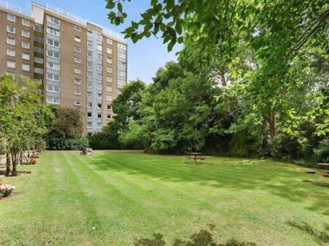House for sale in Upchurch, Gillingham
