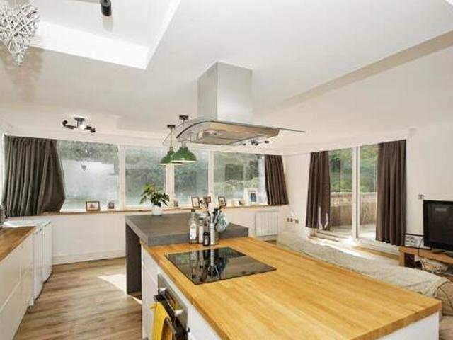 House for sale in Feckenham, City Of Bristol