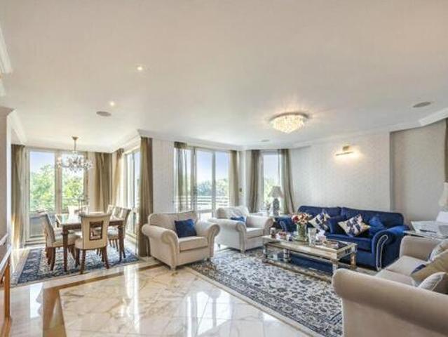 House for sale in City of London, Greater London