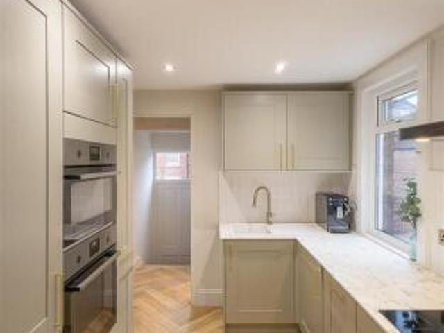 Flat for sale in Jesmond, Tyne And Wear