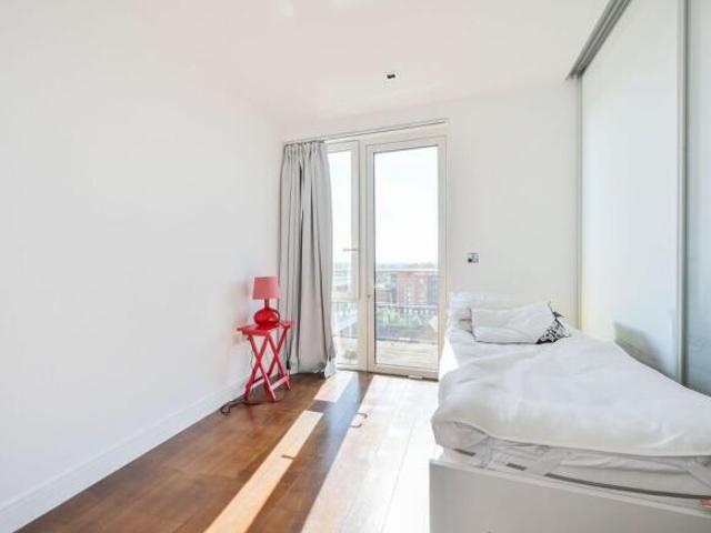 Flat for sale in Greater London