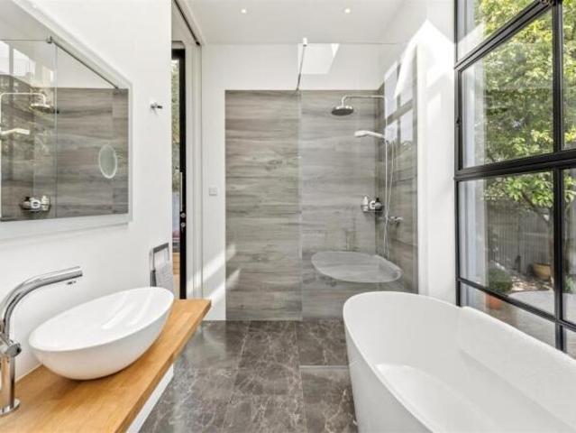 Flat for sale in Black Bourton, Oxfordshire