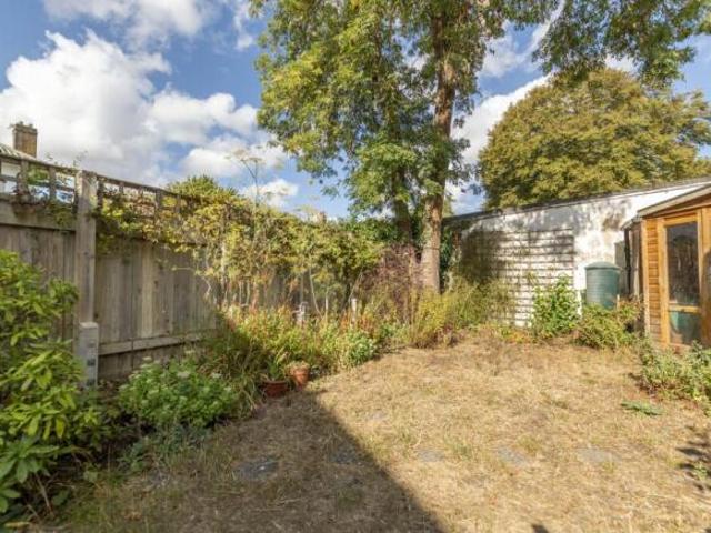 Flat for sale in Lakenham, East Bank