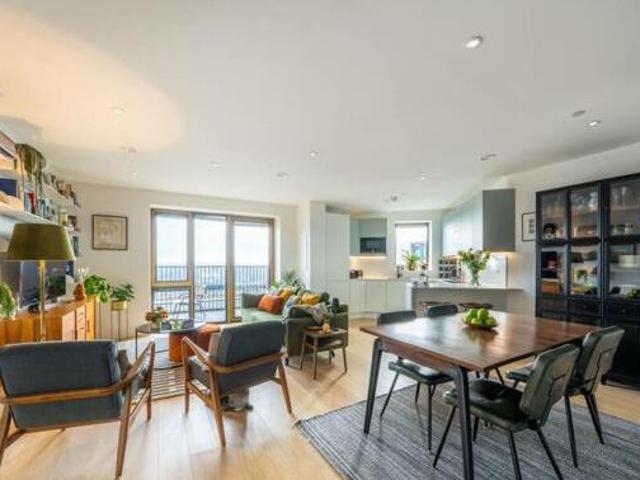 House for sale in Brentford, Greater London