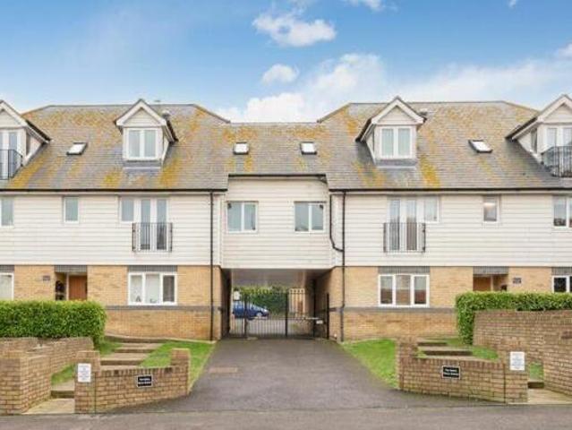 House for sale in Acol, Kent