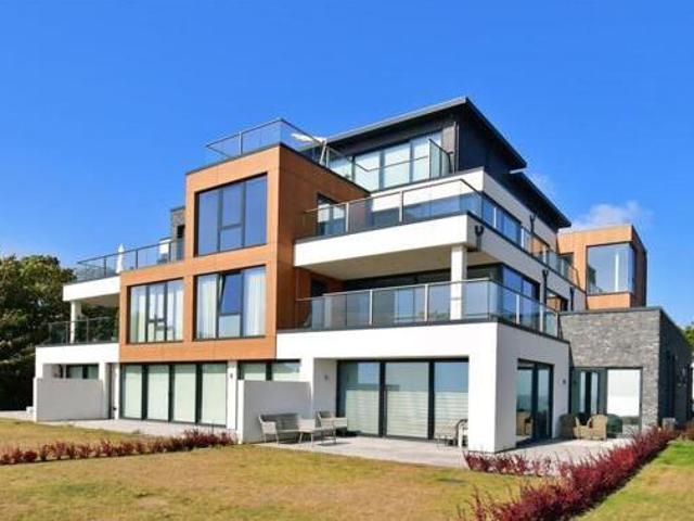 House for sale in Acol, Kent