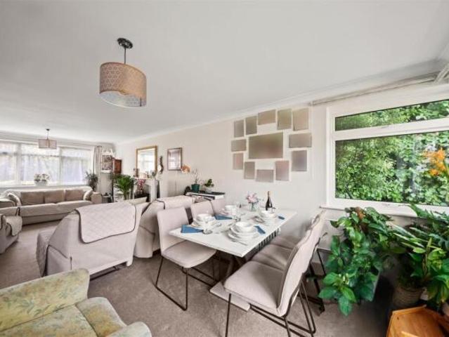 Flat for sale in Abbotswood, Westborough