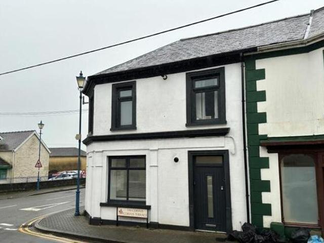 House for sale in Carmarthen, Wales