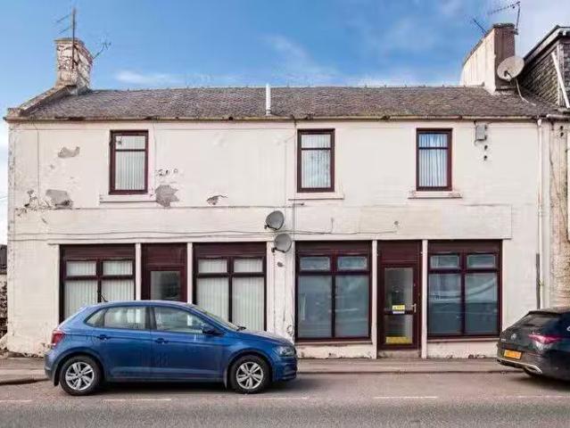 House for sale in Skares