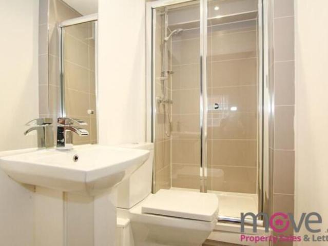 Flat for sale in Cheltenham, Gloucestershire