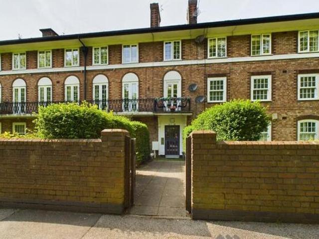 House for sale in Calderstones