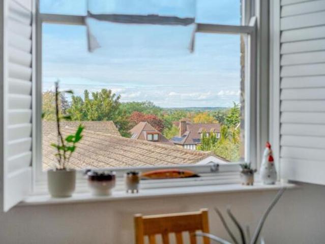 Flat for sale in Charlotteville, Guildford