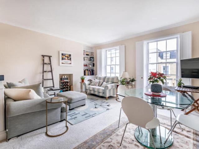 Flat for sale in Cat Hill