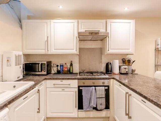 Flat for sale in Dalry, Scotland