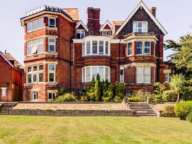 House for sale in Eastbourne, East Sussex