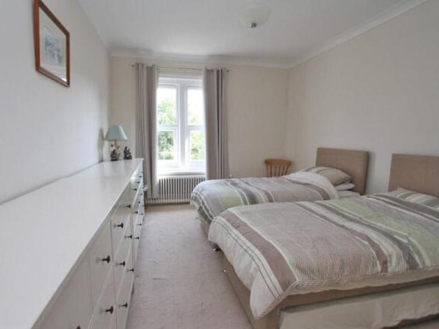 Flat for sale in Edenthorpe, South Yorkshire