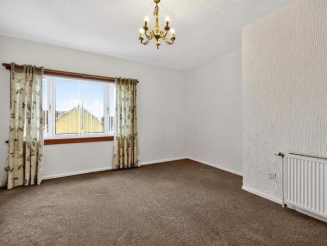 Flat for sale in Hillend, Scotland