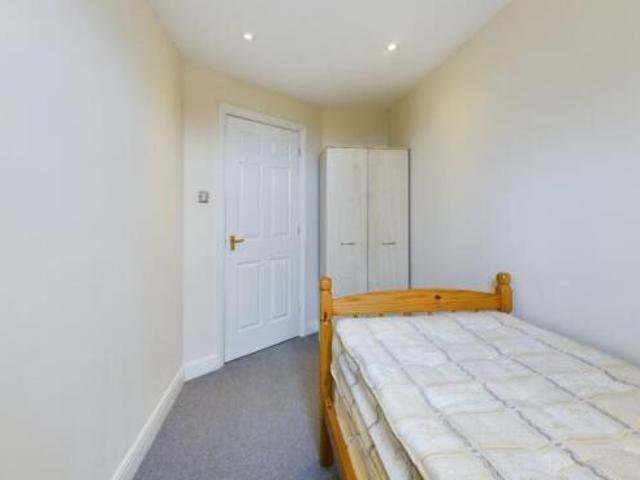 Flat for sale in East Midlands