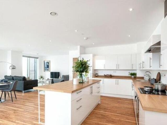 House for sale in Brompton, Gillingham