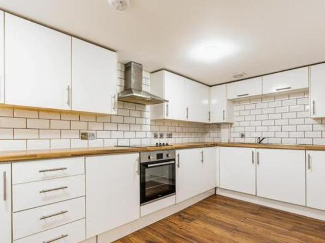 House for sale in Brompton, Gillingham