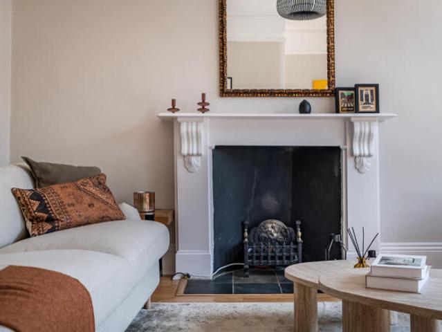 Flat for sale in Cat Hill